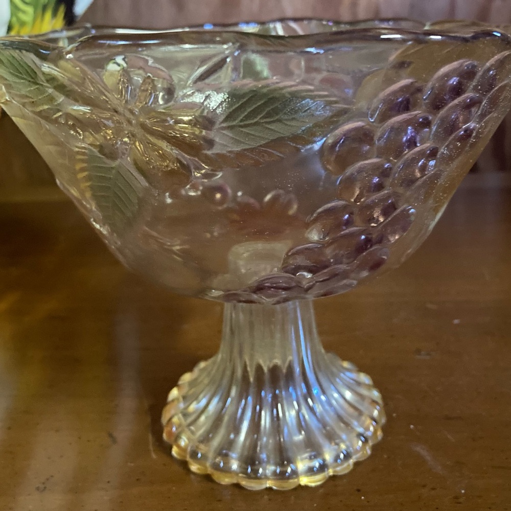 Elegant Glass with Grape Design Pedestal Dish